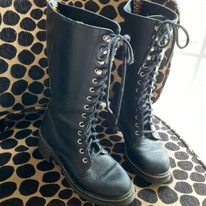 Molt's Brute Boots Size 8